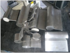 大R圆弧数控模具